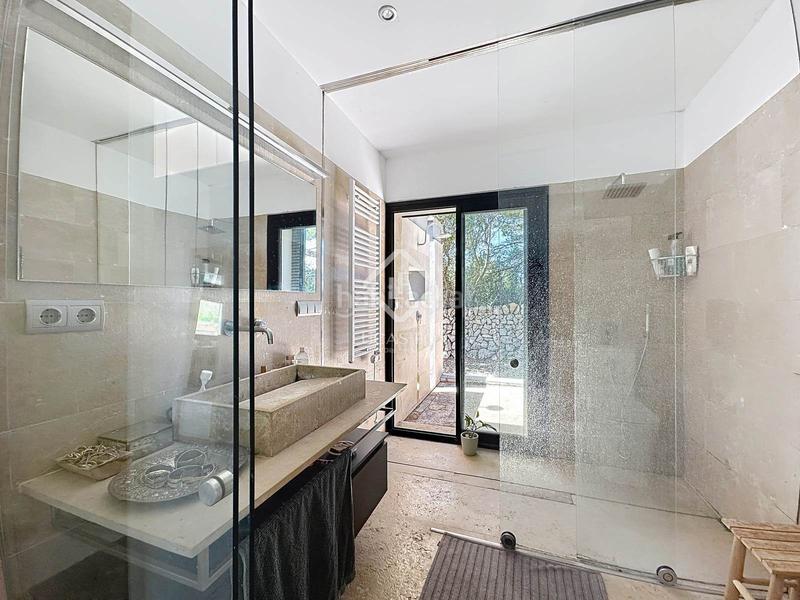 Foto 299e6ba3-06d6-4dbf-b983-851d43724415. Xalet amb calefacció aparcament piscina a Cap d´en Font-Binissafúller Sant Lluís