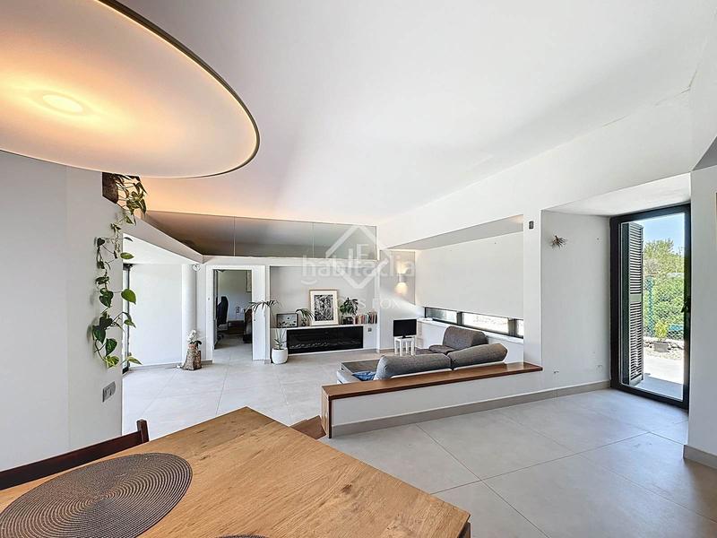 Foto 42918812-fd50-4f51-94ea-dba192331397. Xalet amb calefacció aparcament piscina a Cap d´en Font-Binissafúller Sant Lluís