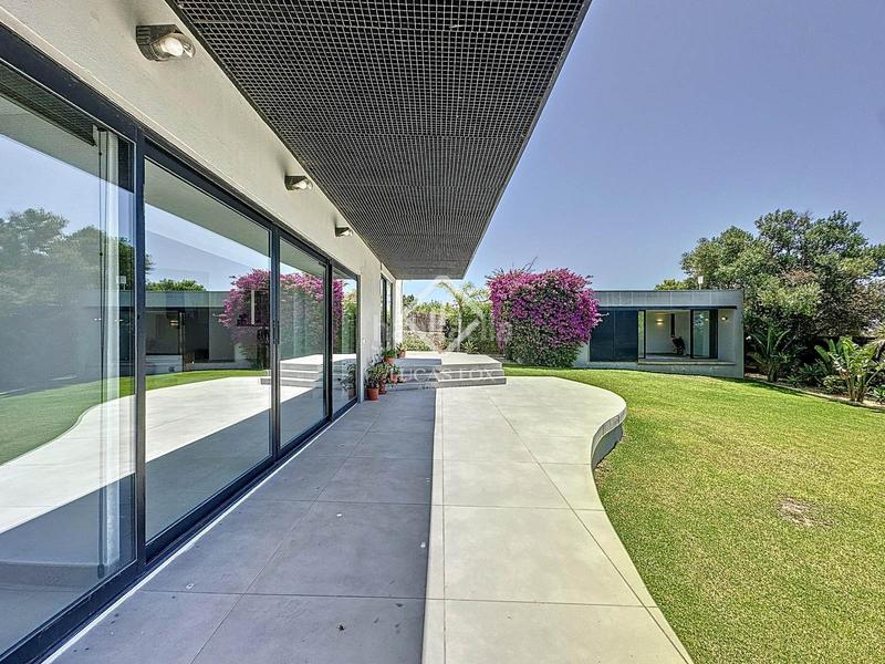 Foto 5823df25-e90b-4493-a2ed-483e8dd765a7. Xalet amb calefacció aparcament piscina a Cap d´en Font-Binissafúller Sant Lluís