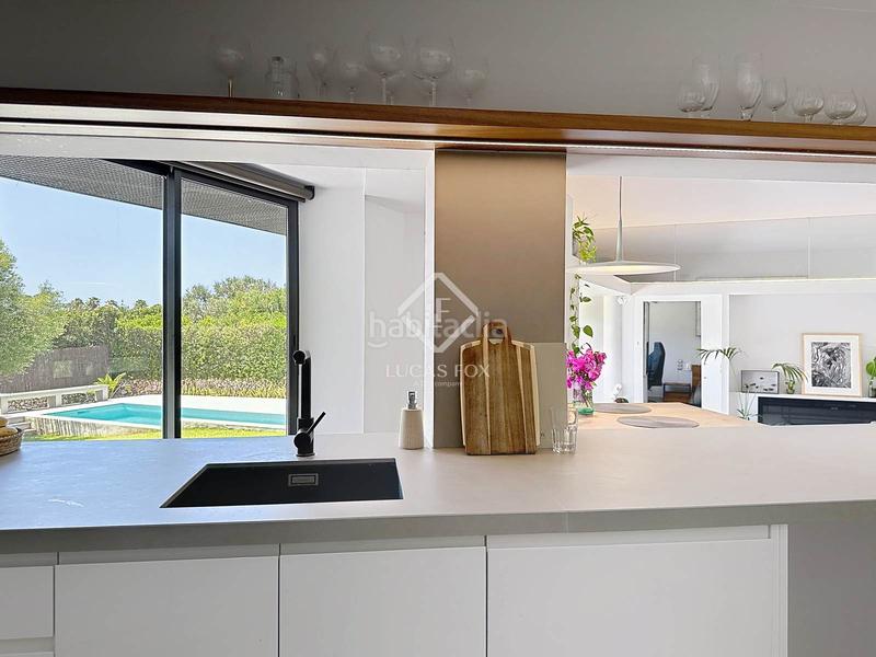 Foto 7c3609de-5f5a-42fa-984c-e535658194fe. Xalet amb calefacció aparcament piscina a Cap d´en Font-Binissafúller Sant Lluís