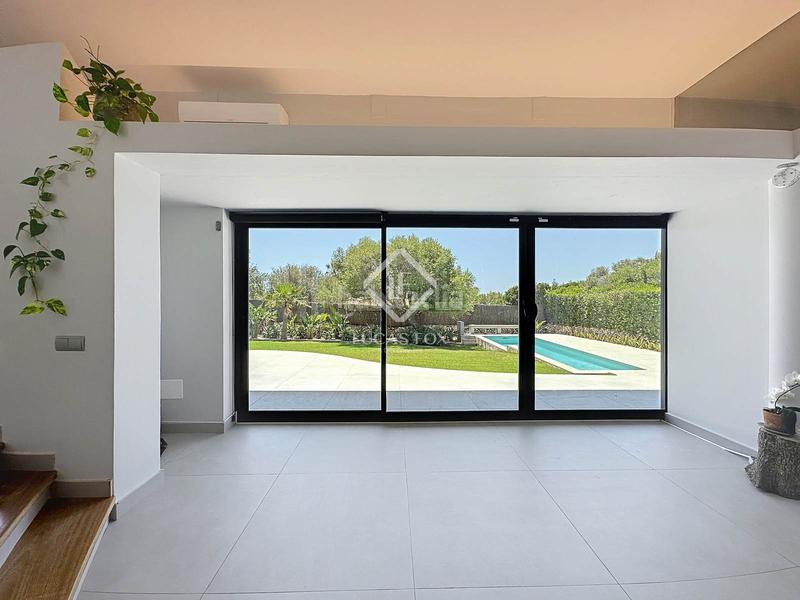 Foto 87668a53-b95b-4a38-a097-d54fd1bbfc93. Xalet amb calefacció aparcament piscina a Cap d´en Font-Binissafúller Sant Lluís