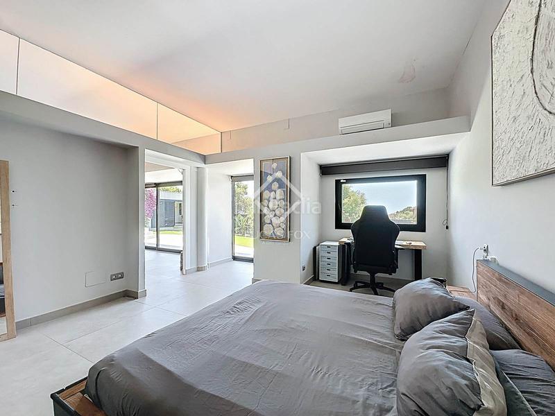 Foto b9af9220-fee2-4f25-9633-24a966332866. Xalet amb calefacció aparcament piscina a Cap d´en Font-Binissafúller Sant Lluís