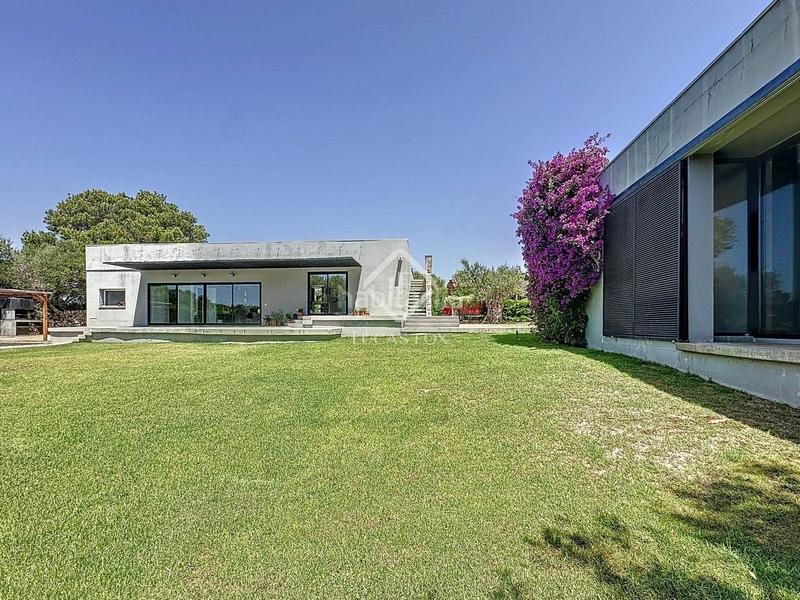 Foto e4a854e2-0d89-4b17-9f3d-fd3c46676c2b. Xalet amb calefacció aparcament piscina a Cap d´en Font-Binissafúller Sant Lluís