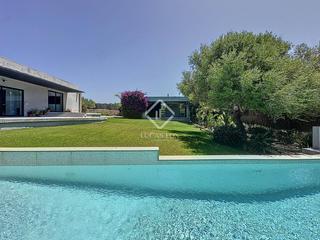 Chalet à Cap d´en Font-Binissafúller. Villa de lujo con piscina, totalmente reformada en venta a pocos