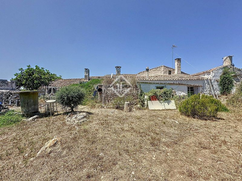 Foto 0cd583f0-3561-4ed7-8824-41e5e0b95877. Masia a Alaior poble Alaior