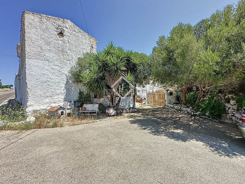 Foto d0b94e91-50ee-4987-abd2-cf6ab85b51dc. Masia a Alaior poble Alaior