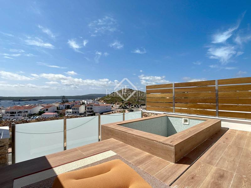 Foto 56e2d88a-5006-4667-85df-fe12217ddb39. Chalet mit heizung parking pool in Fornells Es Mercadal