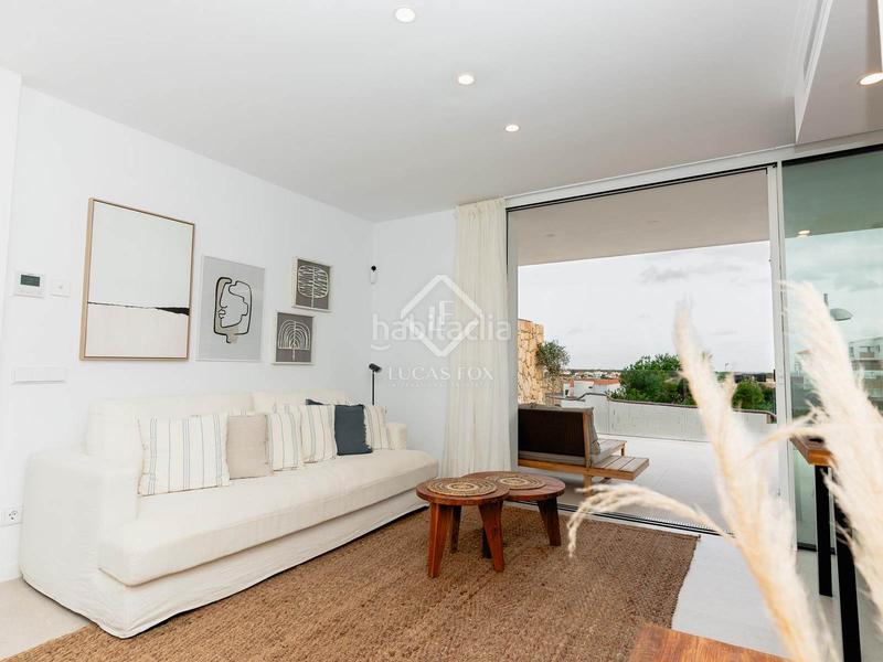 Foto ce40a878-f975-46e2-8d96-adb57d1a140a. Ático  de obra nueva de 2 dormitorios con 115m terraza en venta en mercadal en Es Mercadal