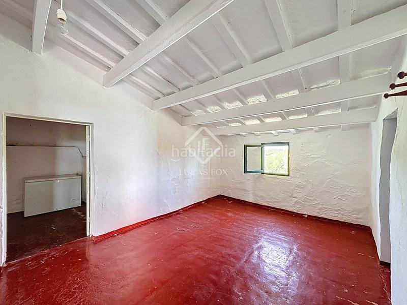 Foto 33da08f0-f1d5-418d-bb3b-acfe5e7d248d. Masia amb aparcament a Alaior poble Alaior