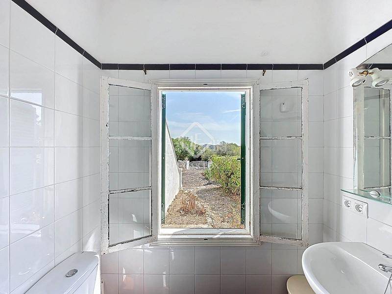 Foto 9835d390-8000-4760-a1f9-091fdccca7bf. Masia amb aparcament a Alaior poble Alaior