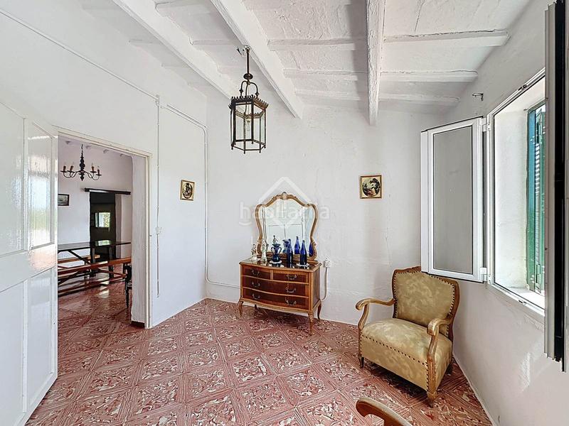 Foto f4f42293-45a9-4ab9-a435-d667c51266e4. Masia amb aparcament a Alaior poble Alaior