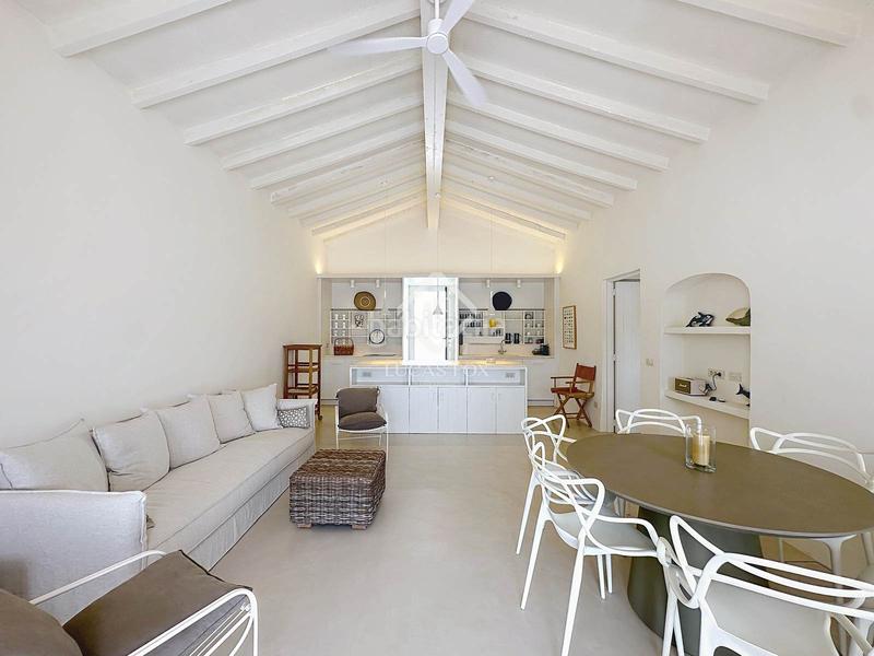 Foto a3b81a10-78a4-47cf-91e4-4b47ff69a40a. Chalet avec chauffage parking dans Cala Llonga-Sa Mesquida Maó