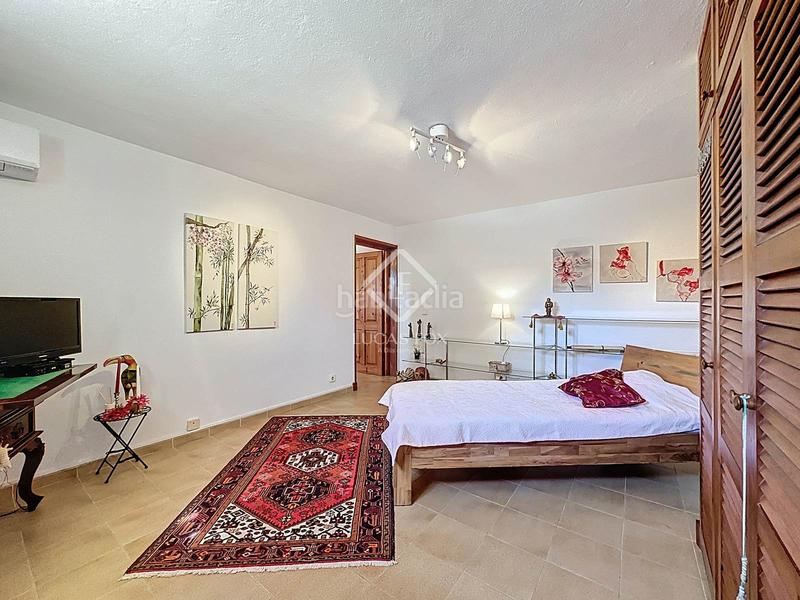 Foto f27e7a2c-4e58-436a-9be1-f1f53259ba47. Xalet amb calefacció aparcament piscina a Sant Lluís-s´ullestrar-torret Sant Lluís