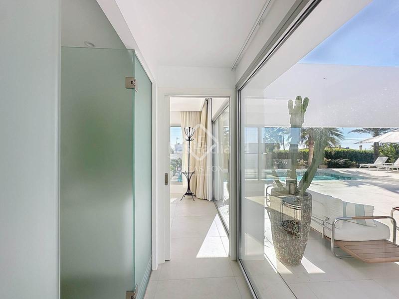 Foto 083b5849-e2c8-4430-910b-4b3e1f300ac8. Chalet con riscaldamento parcheggio piscina in Biniancolla-Punta Prima Sant Lluís