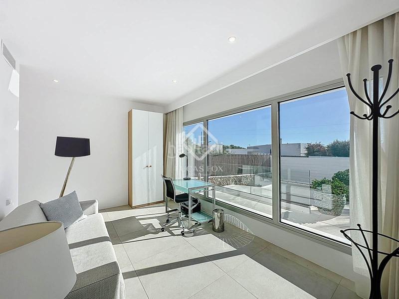 Foto 53f069f5-eaf8-4daf-a25b-6670a329f8cf. Chalet con riscaldamento parcheggio piscina in Biniancolla-Punta Prima Sant Lluís