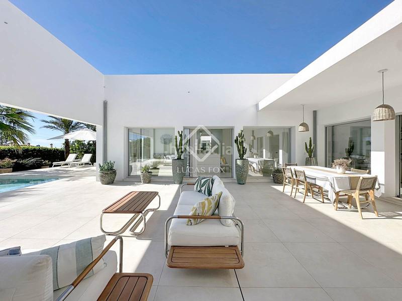 Foto 7c2fc58b-1568-4eef-8fa4-0d72b6546508. Chalet con riscaldamento parcheggio piscina in Biniancolla-Punta Prima Sant Lluís