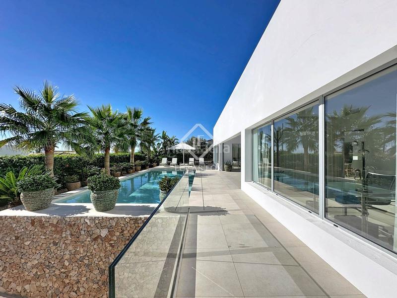 Foto 86a77f49-f84e-4a03-b19e-79ae98dcab6f. Chalet con riscaldamento parcheggio piscina in Biniancolla-Punta Prima Sant Lluís