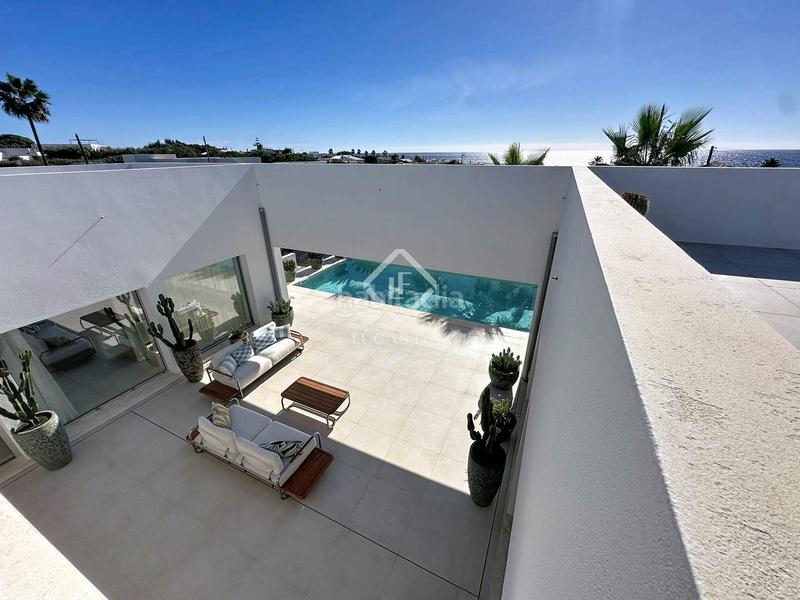 Foto e581cf55-4245-43d0-a24c-87e5f6a8ba7d. Chalet con riscaldamento parcheggio piscina in Biniancolla-Punta Prima Sant Lluís