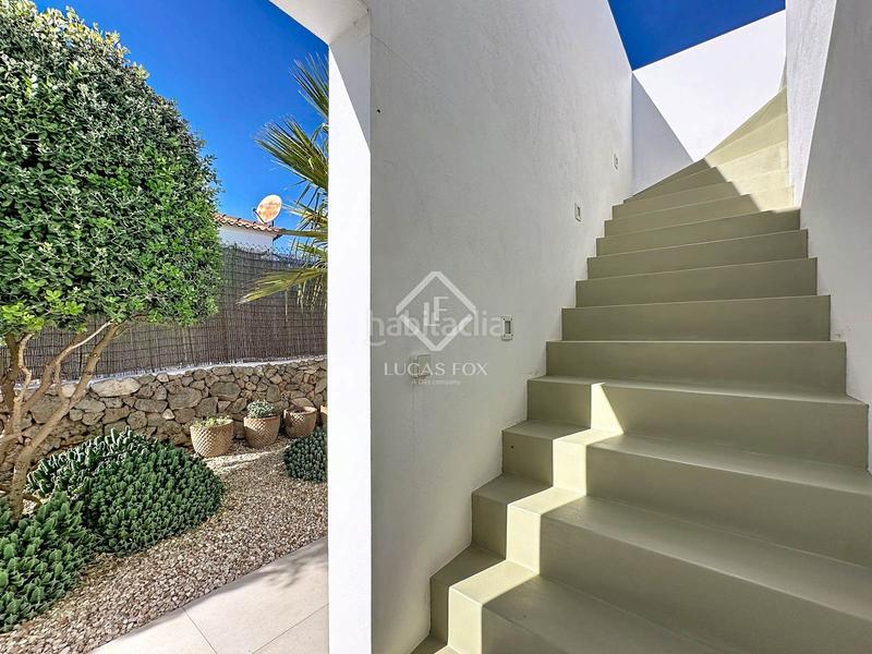 Foto eed677f0-5cca-46f3-be28-cde2fb408035. Chalet con riscaldamento parcheggio piscina in Biniancolla-Punta Prima Sant Lluís