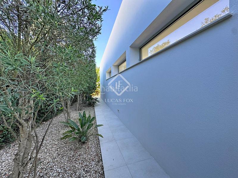 Foto f3f80657-347c-4753-9960-8597557e8860. Chalet con riscaldamento parcheggio piscina in Biniancolla-Punta Prima Sant Lluís