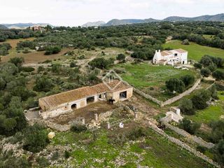 Masia a Ciutadella. Espectacular finca rústica en venta en la costa sur de menorca