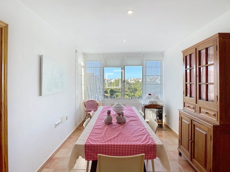 Foto 10c70aea-52e4-4ffe-a5ab-fbcd91b7a05c. Chalet con riscaldamento parcheggio in Cala en Blanes Ciutadella de Menorca