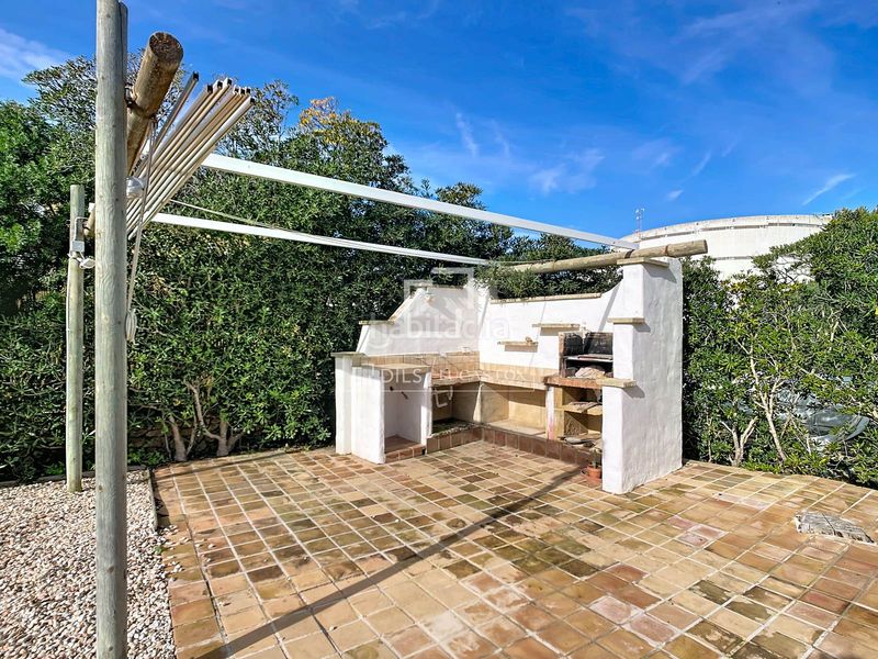 Foto 33c242e7-5888-4cb8-8800-ddba8518907a. Chalet con riscaldamento parcheggio in Cala en Blanes Ciutadella de Menorca