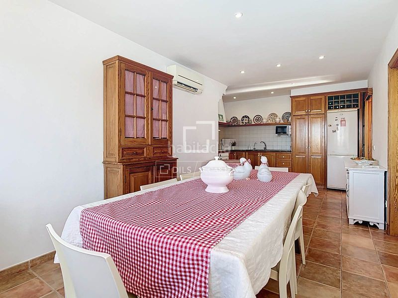 Foto 5fee914b-4f64-49b3-944f-214edb7e3cbb. Chalet con riscaldamento parcheggio in Cala en Blanes Ciutadella de Menorca