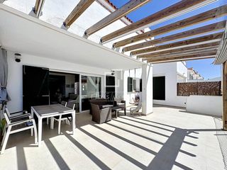 Chalet in Punta Grossa. Casa  villa de 3 dormitorios en venta en mercadal, islas baleare