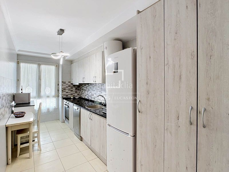 Foto 4d385c23-9fdc-4c72-9d50-b6b0cd73627c. Piso  en planta baja de 2 dormitorios con parking, trastero y piscina comunitaria en venta, en Ciutadella de Menorca