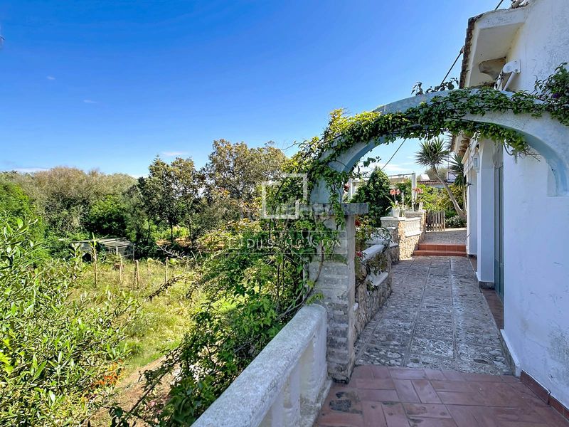Foto 058f4356-caa3-4030-8319-91a5dcae2a19. Masía fantástica casa rural de estilo menorquín de 3 dormitorios con varias edificaciones y piscina en venta, en Ciutadella de Menorca