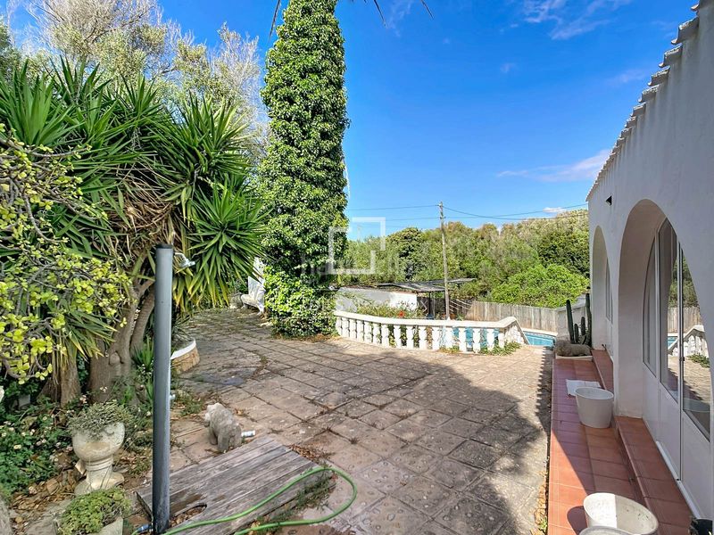 Foto 5923df6e-5832-4ce0-b33c-69401175a11e. Masía fantástica casa rural de estilo menorquín de 3 dormitorios con varias edificaciones y piscina en venta, en Ciutadella de Menorca
