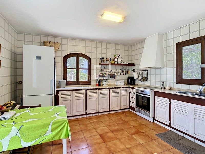 Foto 93558723-53e2-4148-ab6e-ee62cfa2a6ca. Masía fantástica casa rural de estilo menorquín de 3 dormitorios con varias edificaciones y piscina en venta, en Ciutadella de Menorca