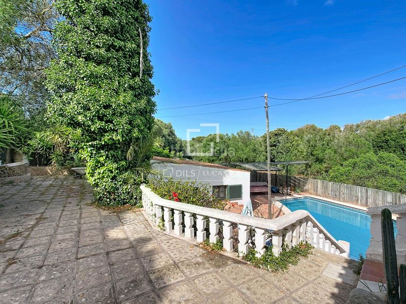 Foto a8edf396-243d-4254-a805-c346769f8f1c. Masía fantástica casa rural de estilo menorquín de 3 dormitorios con varias edificaciones y piscina en venta, en Ciutadella de Menorca