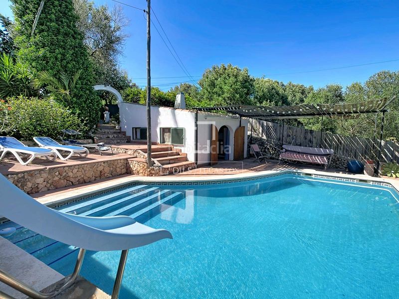 Foto c07af407-e9ad-4602-b100-c7d0a7ee4c8f. Masía fantástica casa rural de estilo menorquín de 3 dormitorios con varias edificaciones y piscina en venta, en Ciutadella de Menorca