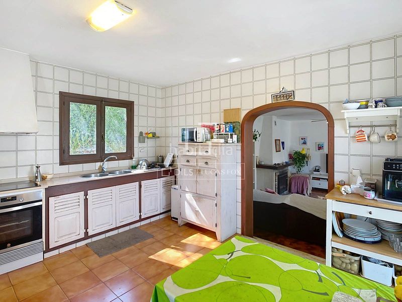 Foto ef5a4a69-91bc-49e3-9941-43b2d0a945ac. Masía fantástica casa rural de estilo menorquín de 3 dormitorios con varias edificaciones y piscina en venta, en Ciutadella de Menorca