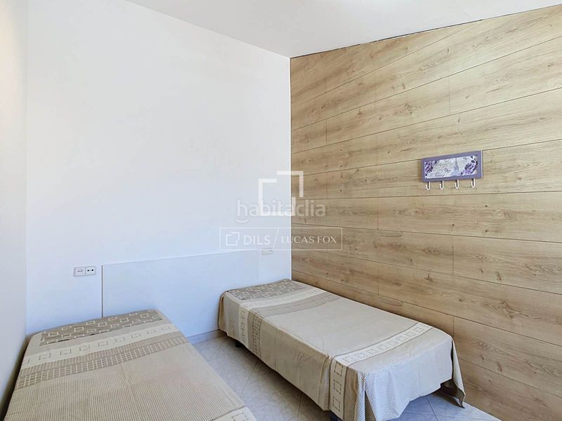 Foto 1d611d9b-1de8-41f0-b229-ec688e6af8b9. Ático piso dúplex con 4 dormitorios y 2 terrazas en venta en una finca de tan solo 6 vecinos, en Ciutadella de Menorca