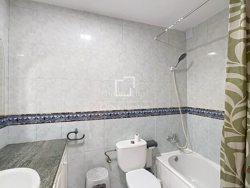Foto 372f6378-5d46-4e17-96b9-cfad95127634. Ático piso dúplex con 4 dormitorios y 2 terrazas en venta en una finca de tan solo 6 vecinos, en Ciutadella de Menorca
