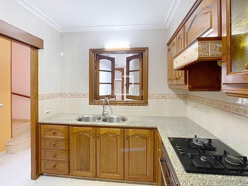 Foto 6025f080-cd7b-4b38-9e9d-22fdb19b4328. Ático piso dúplex con 4 dormitorios y 2 terrazas en venta en una finca de tan solo 6 vecinos, en Ciutadella de Menorca