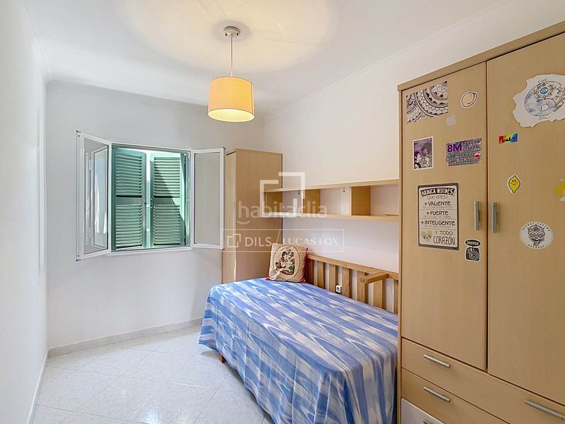 Foto fc8efd11-da35-417d-8122-8ce0e3ac7f82. Ático piso dúplex con 4 dormitorios y 2 terrazas en venta en una finca de tan solo 6 vecinos, en Ciutadella de Menorca