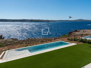 Xalet a Punta Grossa. Infinity cliff nueva promoción de 4 villas lujo frente al mar en