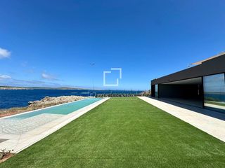 Xalet a Punta Grossa. Infinity cliff nueva promoción de 4 villas lujo frente al mar en