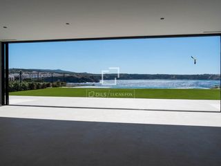 Chalet in Punta Grossa. Infinity cliff nueva promoción de 4 villas lujo frente al mar en