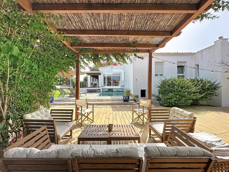 Foto 09cf1da3-fdf8-44c9-81ec-8e864696f481. Chalet mit heizung parking pool in Cala Blanca Ciutadella de Menorca