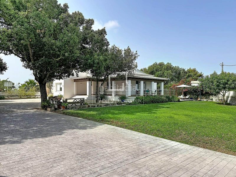 Foto 1c90f974-d550-48ad-81a6-64c14ef61157. Chalet mit heizung parking pool in Cala Blanca Ciutadella de Menorca