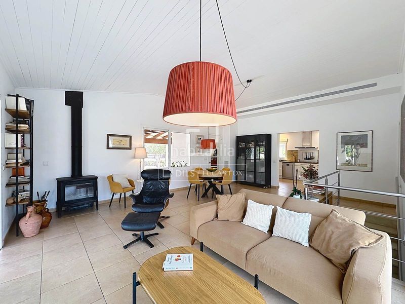 Foto 5f850bf9-5027-4008-a6b5-da8fb15ecc79. Chalet mit heizung parking pool in Cala Blanca Ciutadella de Menorca
