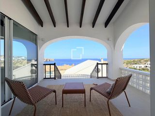 Xalet a Cala Morell. Excelente villa de 3 dormitorios con licencia turística y vistas