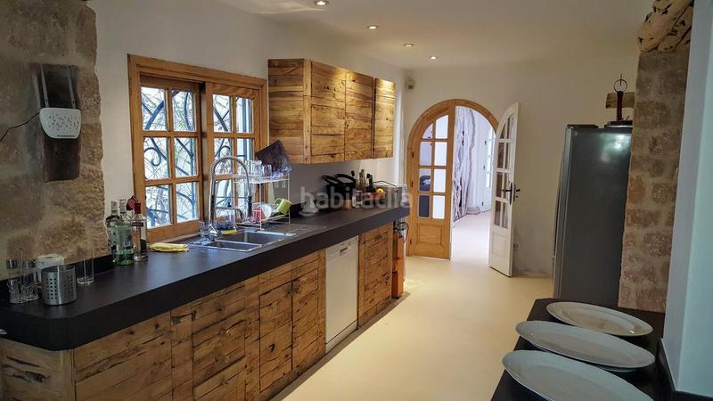 Foto 7186f3b8-8534-46db-914f-7b0486fd7070. Chalet en Cap Martinet Santa Eulària