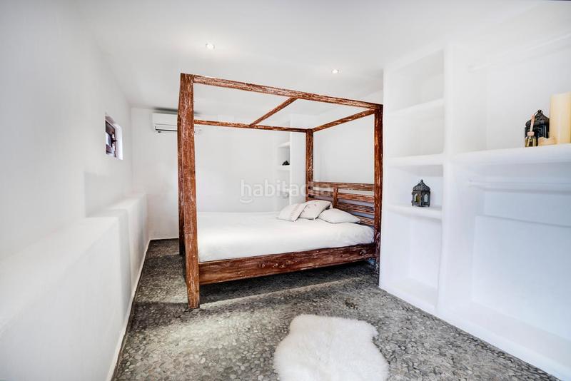 Foto 2fcb6275-1246-44de-a58f-4781f38425bc. Chalet con riscaldamento piscina in Cap Martinet Santa Eulària