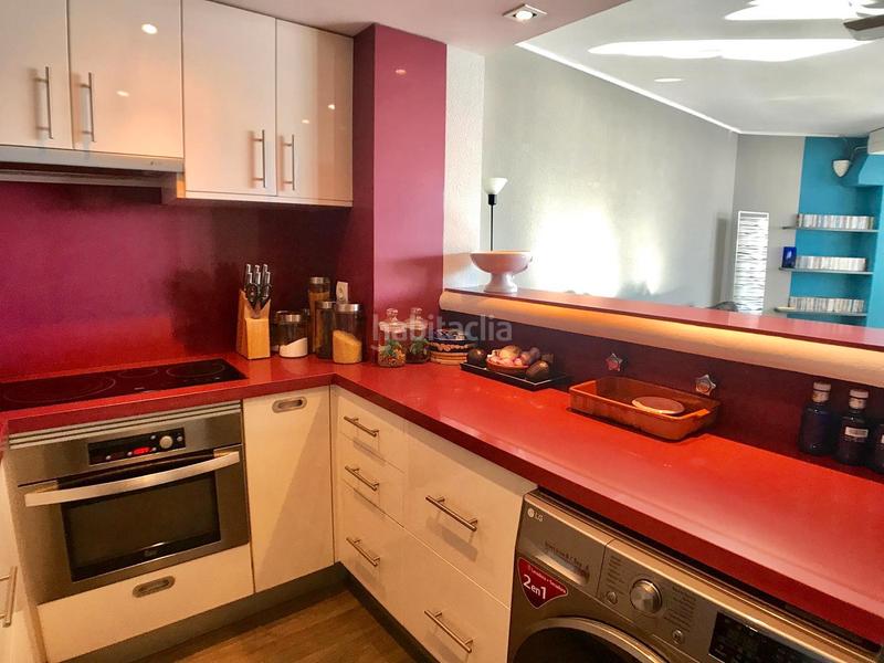 Foto 2b2881f4-54c9-429d-9854-b78a69475cc2. Apartment with heating in Marina Botafoc-Talamanca Ibiza